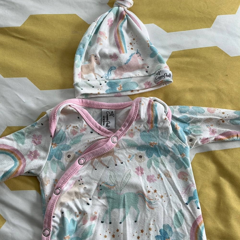 Copper Pearl Newborn Knot Gown & Hat in Whimsy